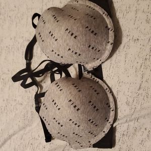 Victoria secret pink bra size 34c like new